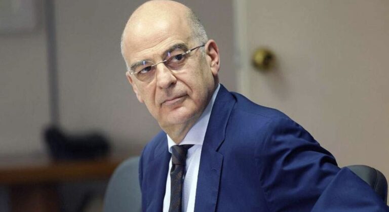 Μιλιέτ για Δένδια: «Ο άνθρωπος που ρισκάρει πόλεμο με την Τουρκία για να γίνει πρωθυπουργός»