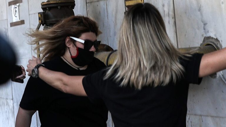 Ξετίναξαν τη Δήμητρα Πισπιρίγκου: Γιατί κατέθετε επί 9 ώρες, τι την ρωτούσαν επίμονα. Εξελίξεις για Πάτρα