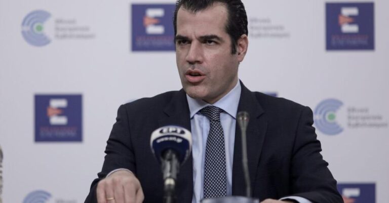 Πλεύρης: «Δεν χρειάζεται να πάρουμε νέα μέτρα»