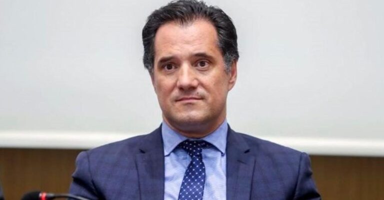 Άδωνις Γεωργιάδης: «Δε θα αυξηθεί ο ΦΠΑ σε μάσκες, γάντια και αντισηπτικά»