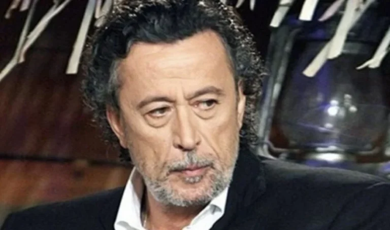 Έκρηξη του Μάκη Τριανταφυλλόπουλου μέσα στη νύχτα: Πρόστιμο 10000 ευρώ σε όποιον πάει βόλτα με τον σκύλο του