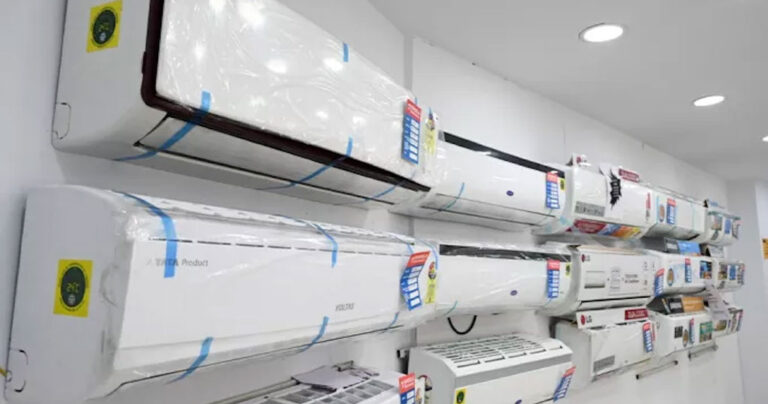 Ανεβάζουν τις τιμές σε ηλεκτρικές συσκευές λόγω των επιδοτήσεων – Τι καταγγέλλουν καταναλωτές