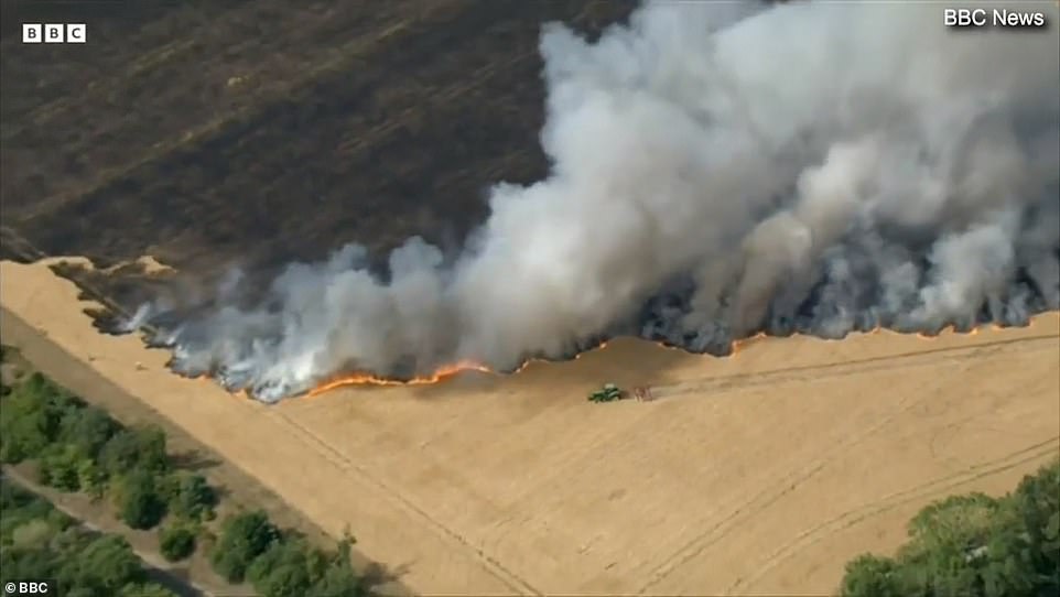 60627149 11043315 firefighters were called to the scene to tackle a huge crop blaz a 15 1658652039974
