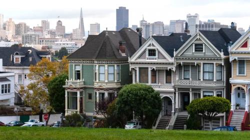 efage klisi 36 xronia meta