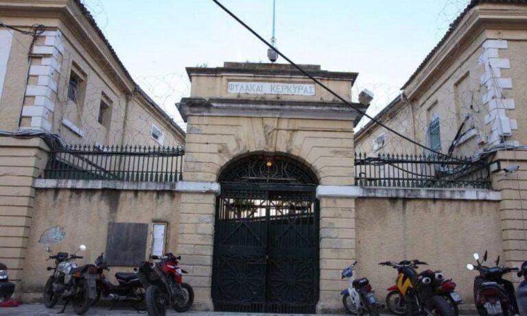 Αυτό θα πει δεύτερη ευκαιρία: 32χρονος από το κελί των φυλακών πέρασε στο πανεπιστήμιο
