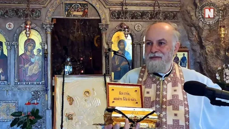 Π Δημήτριος: «Η Αγία Παρασκευή είναι μέσα σε ένα δέντρο που σκύβει και προσεύχεται»