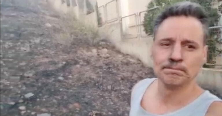 Γρηγόρης Πετράκος: Το βίντεο μέσα από τις στάχτες στο Ντράφι – Κάηκαν τα πάντα γύρω από το σπίτι του