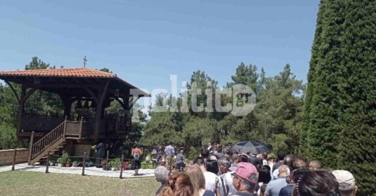 Άγιος Παΐσιος: «Ουρές» πιστών στον τάφο του στη Σουρωτή Θεσσαλονίκης – Πλάνα από την τεράστια προσέλευση