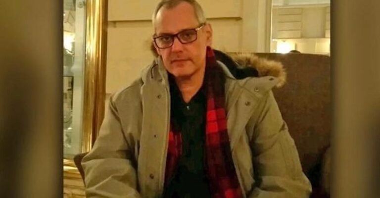 Ο ξαφνικός θάνατος του διευθυντή του ΕΦΚΑ: «Σωριάστηκε στο πάτωμα μέσα στο γραφείο»