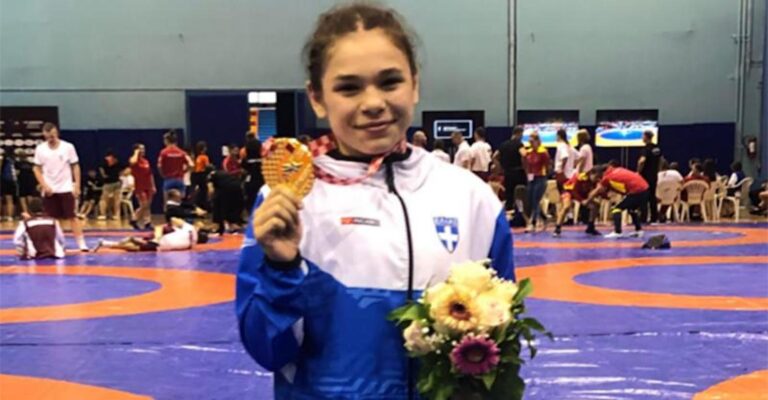 Χρυσή στην Ευρώπη η 14χρονη Ελληνίδα πρωταθλήτρια πάλης Μαρία Γκίκα