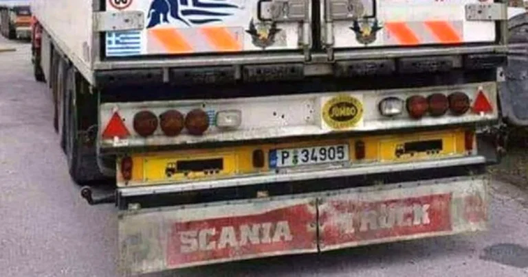 Νταλικέρης βαρβάτος έβαλε στην νταλίκα αυτή την ΕΙΚΟΝΑ και όλοι παθαίνουν πλάκα