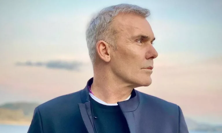 Στέλιος Ρόκκος: Kαμαρώνει μπροστά στο τεράστιο φαγκρί βάρους 14,8 κιλών που έπιασε