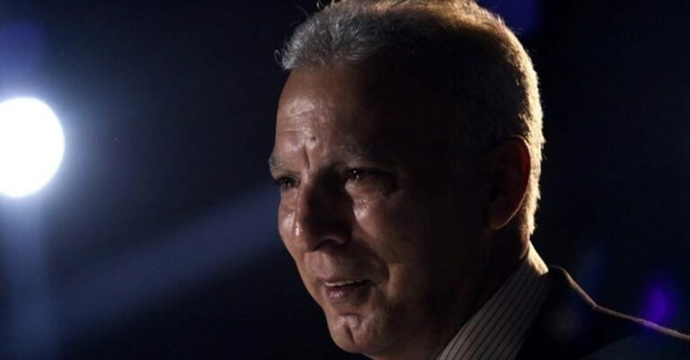Νίκος Γκάλης: «Τα παιδιά πρέπει να αθλούνται, είναι νόμος – Στο πετσί του Έλληνα το μπάσκετ»
