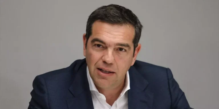 Τσίπρας για Δεκαπενταύγουστο: «Η μέρα της Μάνας που αγαπά χωρίς να ξεχωρίζει χρώμα, θρησκεία, διαβατήρια»