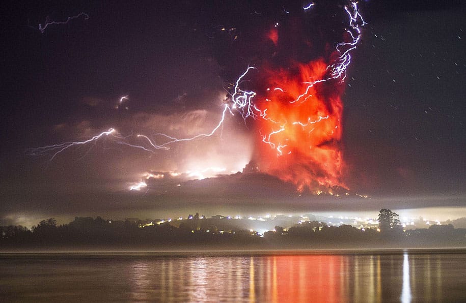 beautiful scary volcano eruption calbuco chile 17