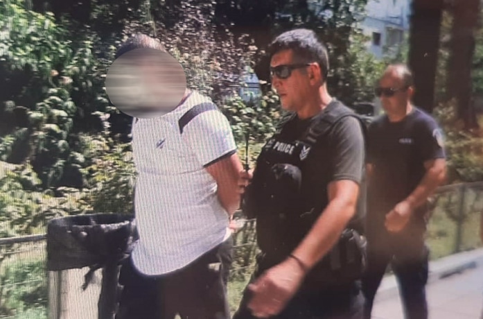 Άνω-κάτω ο Βόλος – «Την χτυπούσε στην αυλή. Γείτονες κάλεσαν την αστυνομία»