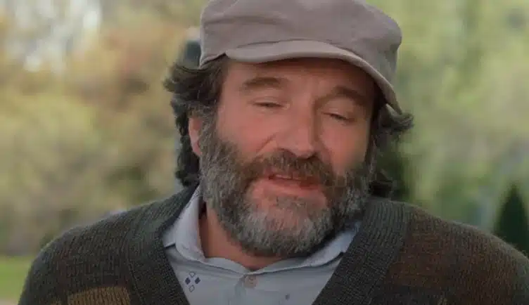 i istoria toy pio exypnoy anthropoy toy kosmoy poy kaneis den