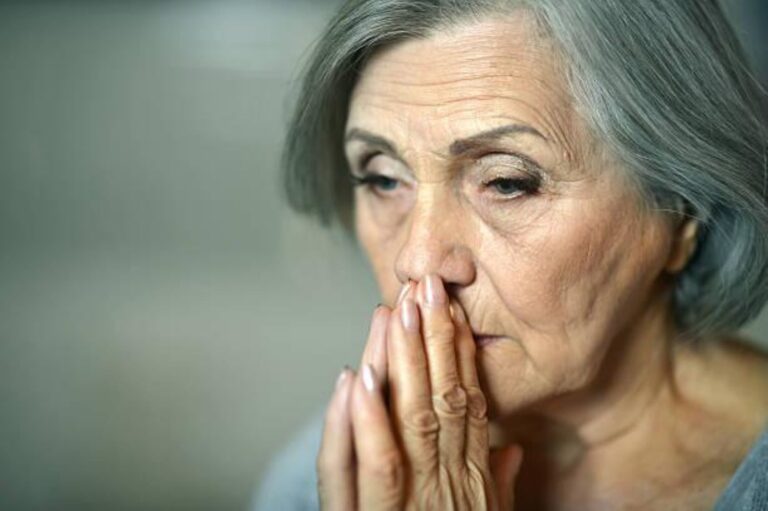 Η κόρη μου έφυγε για ένα ταξίδι και δεν επέστρεψε ποτέ. Μου λείπει και εκείνη και το εγγόνι μου