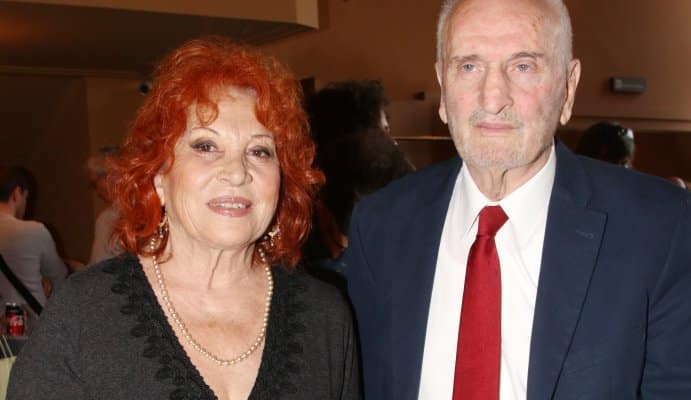 Χρυσούλα Διαβάτη – Νικήτας Τσακίρογλου: Η σπάνια φωτογραφία από τον γάμο τους, 60 χρόνια πριν