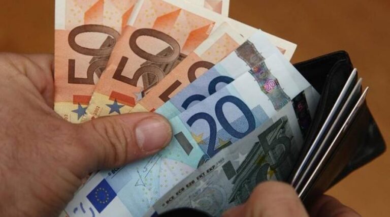 Με τον πρώην άντρα μου βγάλαμε εpωτικά βιντεάκια. Πώς μπορώ να είμαι καλυμμένη μετά το διαζύγιο;