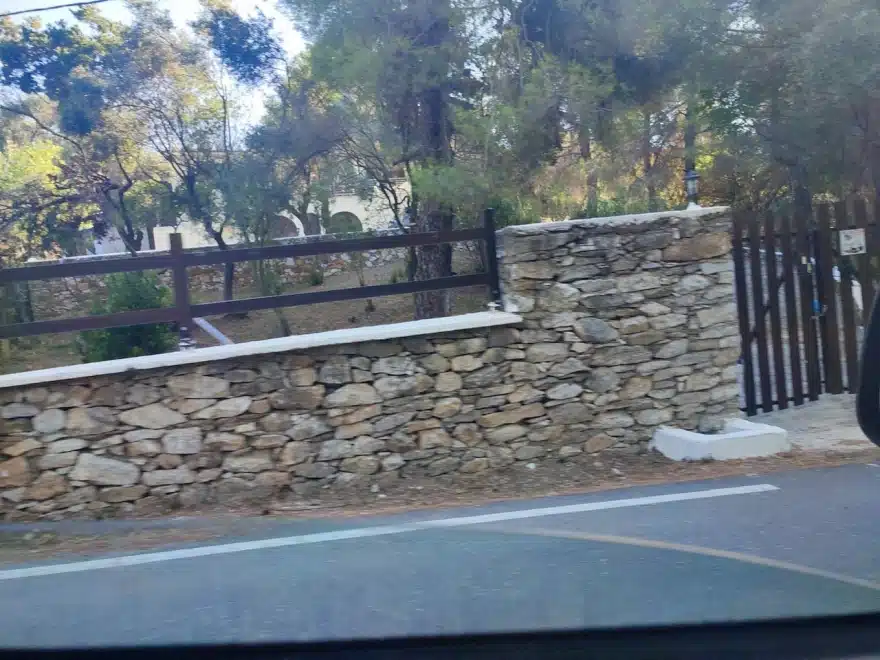 Σκιάθος: Το συγκλονιστικό σημείωμα του 55χρονου πατέρα που αυτοκτόνησε 4 skiathos in 1