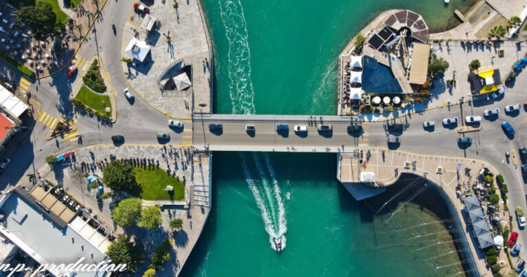 Τα «τρελά νερά» της Χαλκίδας που αλλάζουν κατεύθυνση κάθε 6 ώρες. Πως εξηγείται η «παλίρροια του Ευρίπου»;