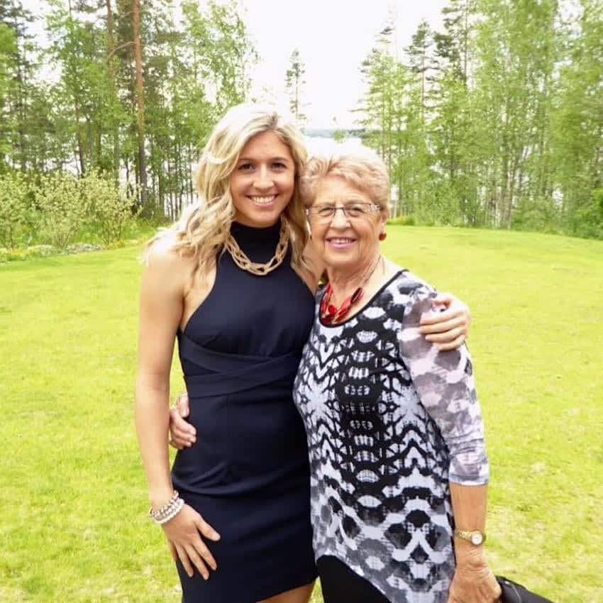 liges stigmes prin pethanei sikose ayto sto facebook simera echei sygklonisei olokliro ton planiti 7