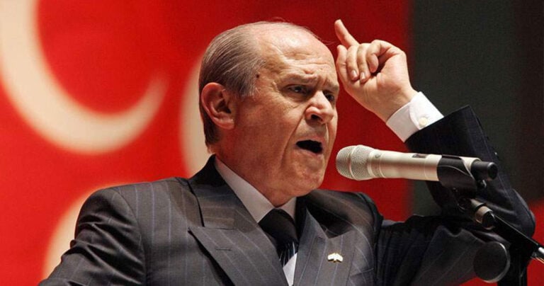 Απειλεί με εισβολή στην Ελλάδα ο Μπαχτσελί: «Είναι εύκολο να διασχίσουμε το Αιγαίο»