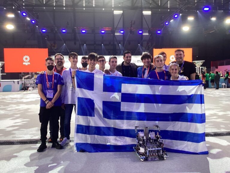 Xάλκινο μετάλλιο για την Εθνική Ομάδα Ρομποτικής ανάμεσα σε 164 χώρες