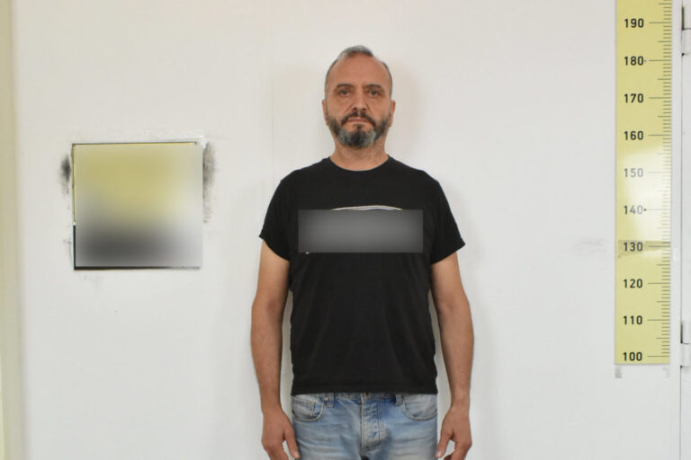 Βιασμός 12χρονης: «Όπως έστρωσε, ας κοιμηθεί» λένε πρώην σύζυγος και γιος του Ηλία Μίχου