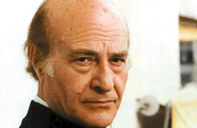 Τι είχε πει ο μεγάλος Οδυσσέας Ελύτης όταν καταργήθηκε η διδασκαλία των Αρχαίων Ελληνικών