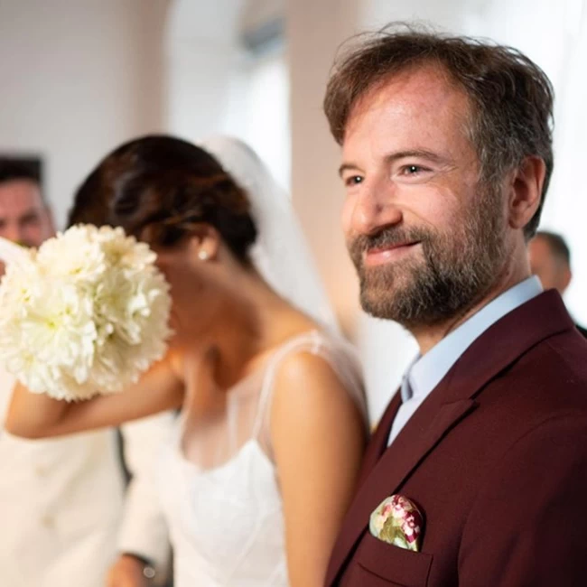 Τόνια Σωτηροπούλου – Κωστής Μαραβέγιας: Γιορτάζουν την πρώτη επέτειο με νέες φωτογραφίες από τον γάμο τους