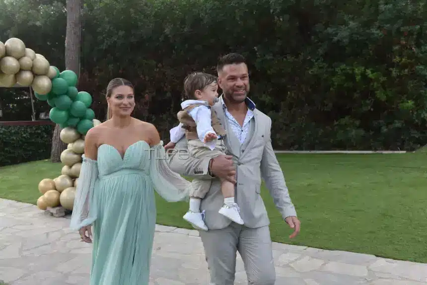 kostas sommer valentini papadaki to tlife sti vaftisi toy gioy toys oi protes fotografies 4