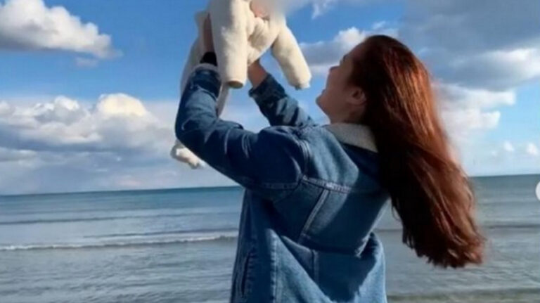 Στις Φιλιππίνες η μητέρα και η κόρη της Καρολάιν – «Δεν θα επιστρέψουν σύντομα στην Αλόννησο»