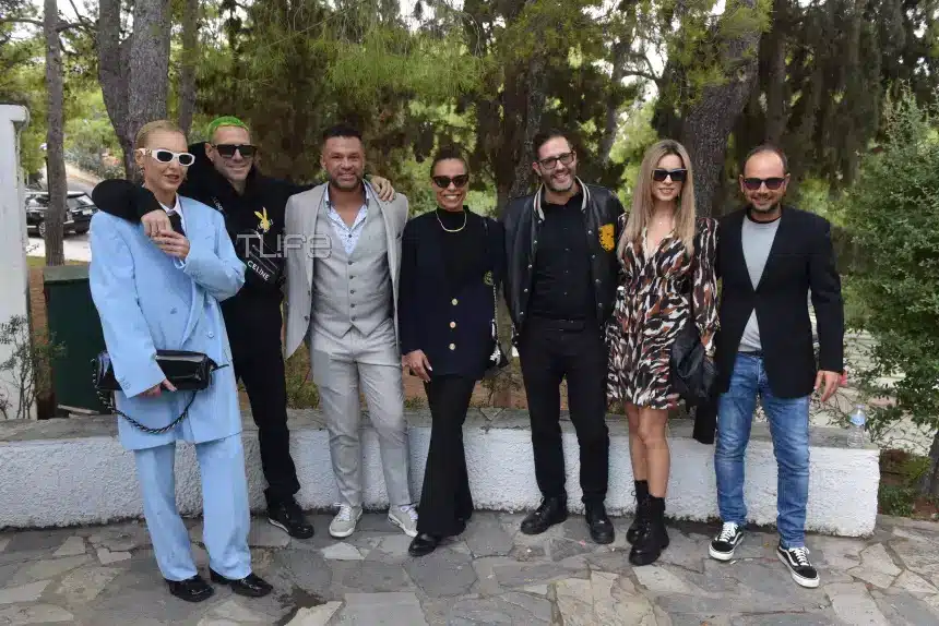 tamta paris kasidokostas magnitisan ta vlemmata se spania dimosia emfanisi toys 1 1