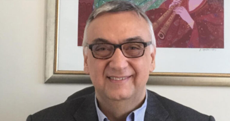 Δημήτρης Σούρας: Έπεσε θύμα κλοπής από την οικιακή του βοηθό