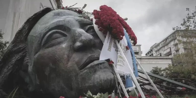 Αυτοί είναι οι νεκροί του Πολυτεχνείου! Η μεγάλη έρευνα που «γκρεμίζει» τα… παραμύθια της Χούντας