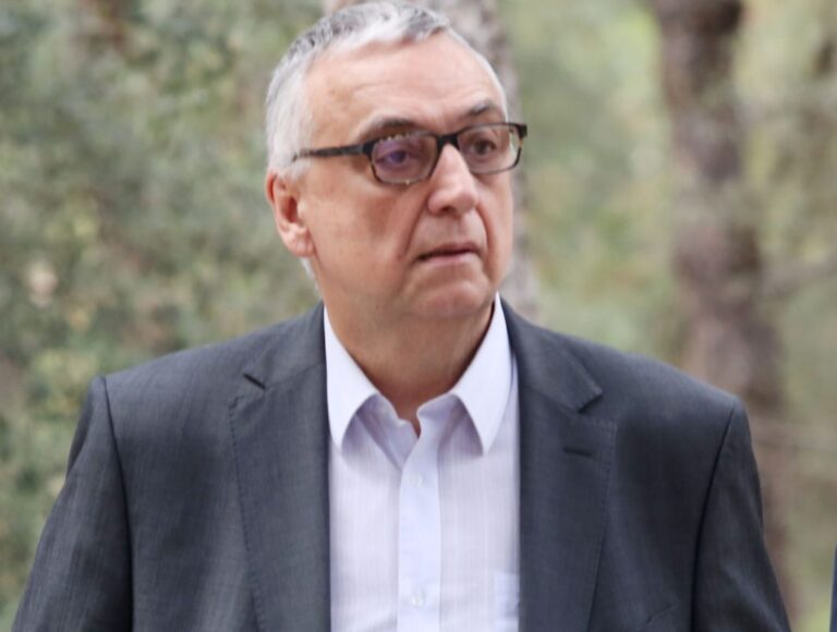 Δημήτρης Σούρας – «Πιστεύω ότι η Κιβωτός θα αποτελέσει το τέλος των δομών»