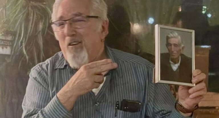 Τον παράτησαν στα σκαλιά της Παντάνασσας και έμαθε στα 68 του ότι είναι Έλληνας – Η συγκινητική ιστορία του Μέριλ Τζένκινς