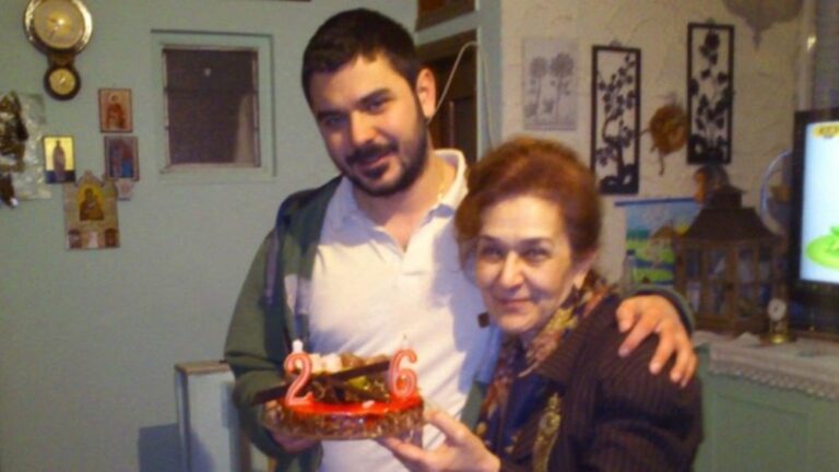 Δολοφονία Μάριου Παπαγεωργίου – Ανάκριση των 8 νέων κατηγορούμενων – Συγκλονίζει η χαροκαμένη μάνα