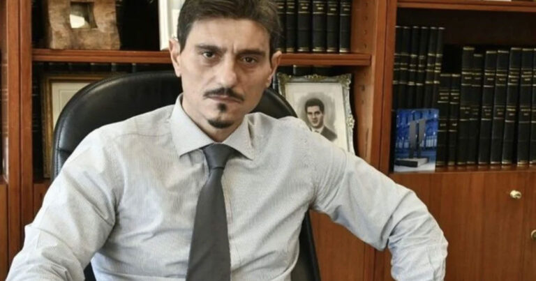 Ο Όμιλος ΒΙΑΝΕΞ του Δημήτρη Γιαννακόπουλου δωρίζει 100 ευρώ τον μήνα για ψώνια στα σούπερ μάρκετ σε καθε εργαζόμενο