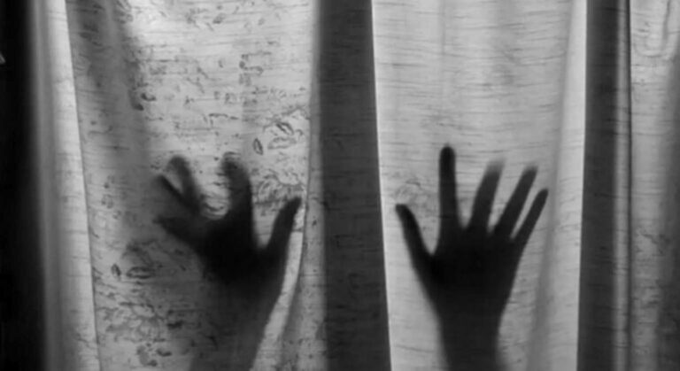 Βιασμός στα Πετράλωνα – Ολόκληρη η μήνυση των δυο παιδιών κατά της μητέρας τους