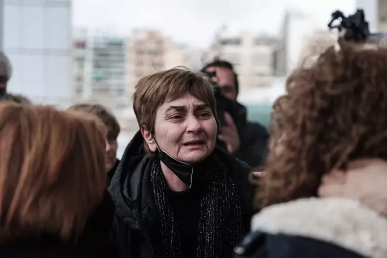 Χαμός στον αέρα της εκπομπής της Γερμανού – Η μητέρα της Τοπαλούδη εξοργίστηκε με υφυπουργό και αποχώρησε