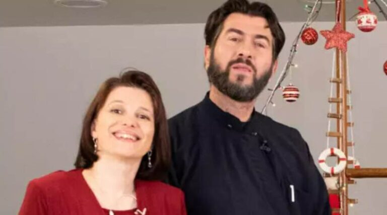 Ειδικός γερανός για την μετακόμιση του πατέρα Αντωνίου και της πρεσβυτέρας