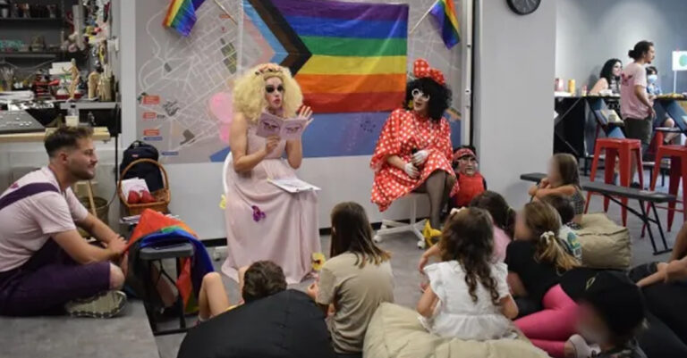 Παραμύθια σε παιδιά από Drag queens: Αντιδράσεις για την εκδήλωση στη Θεσσαλονίκη