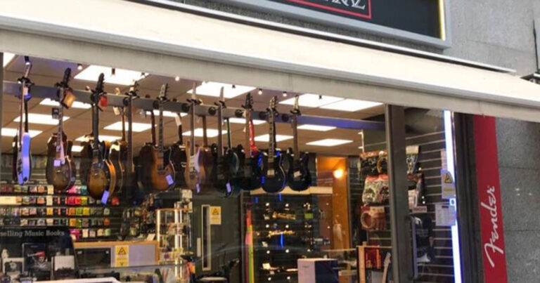 Απέλυσαν εργαζόμενο που διαγνώστηκε με σκλήρυνση κατά πλάκας