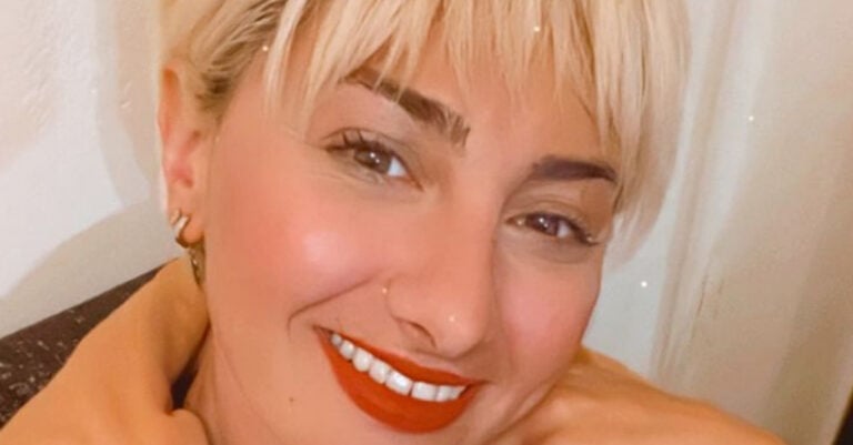 «Δότη μου, δεν ξέρω ποια ποιος είσαι ή που είσαι αλλά σε ευχαριστώ»: Συγκινεί η Ρεγγίνα Μακέδου που κέρδισε τον καρκίνο