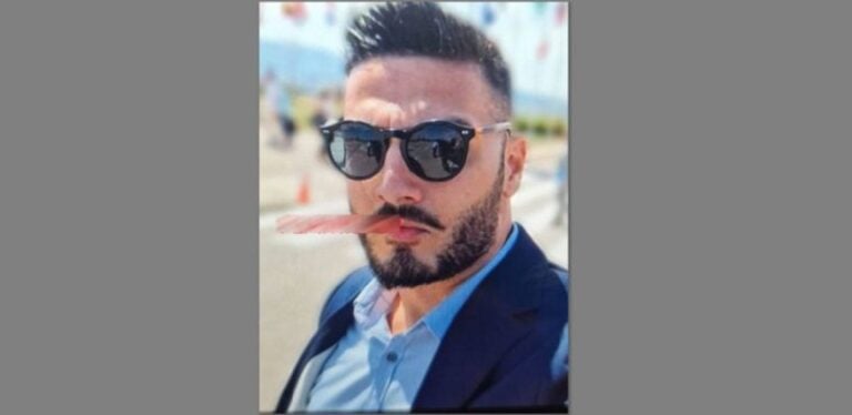 Αυτός είναι ο 36χρονος που έπεσε νεκρός μέσα στο σπίτι στο Αίγιο – Πατέρας ενός παιδιού