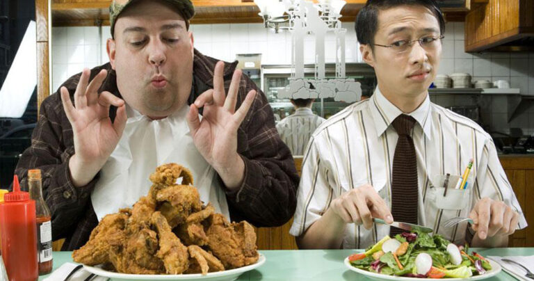 Oι χορτοφάγοι πιο δυστυχισμένοι από τους κρεατοφάγους σύμφωνα με τους επιστήμονες