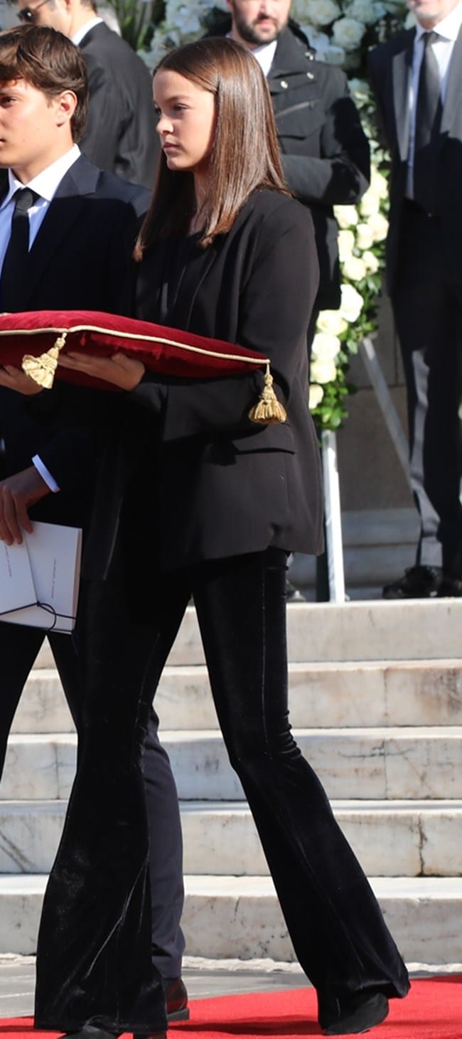 Αριέτα, Άννα Μαρία και Αμέλια Μοράλες: Οι όμορφες κόρες της Αλεξίας Γλύξμπουργκ που εντυπωσίασαν με την απλότητά τους 8 a75da6f23502492ab1ce4eef5f6dd72e 1